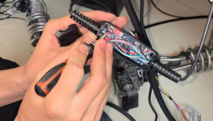 Alat Kalibrasi & Perbaikan Sensor Urea Truk Diesel Euro 6 24V Xtruck 3